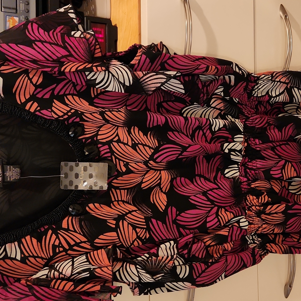 NWT NEU OPTIONS TOP